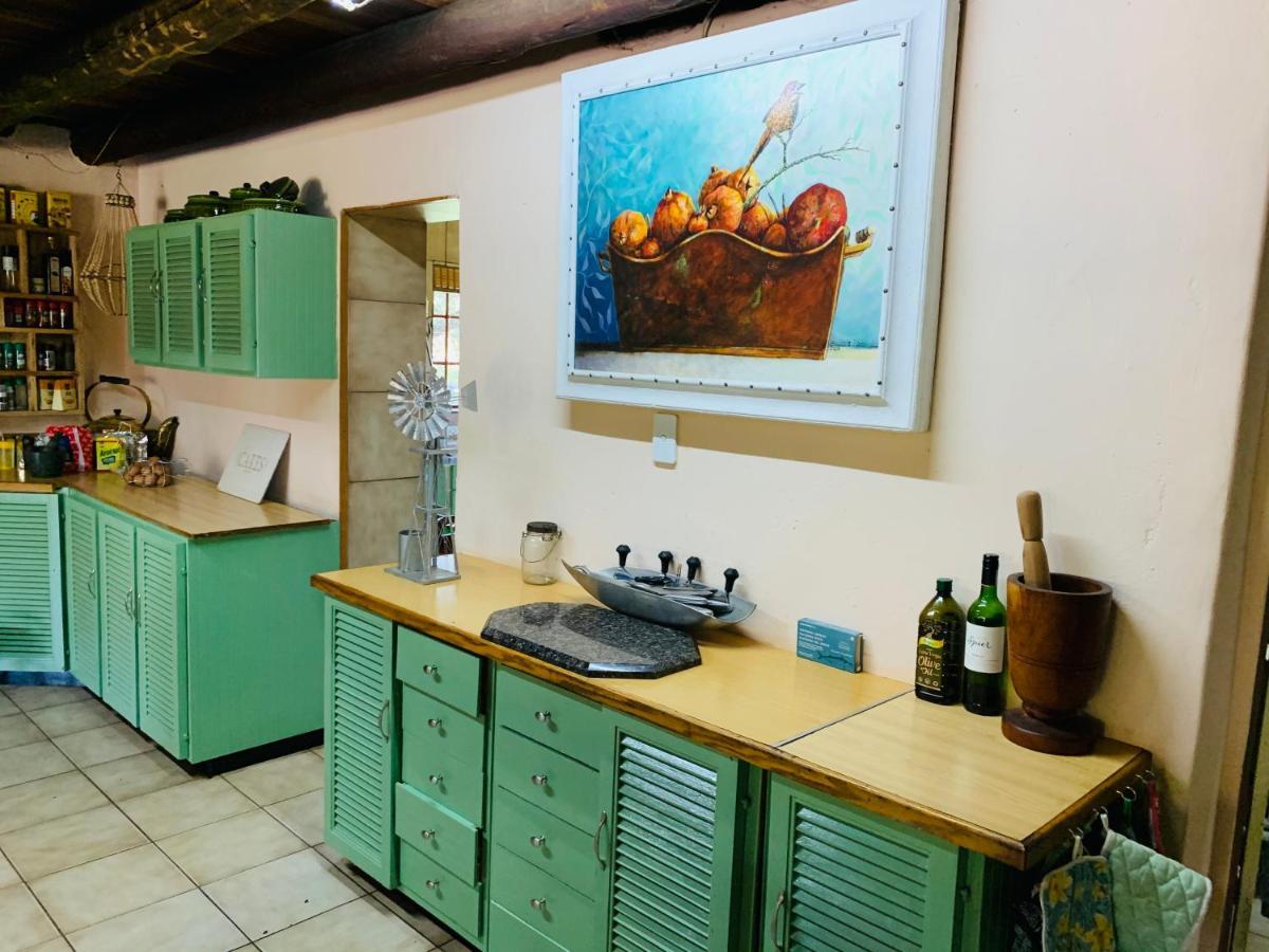 Farm Vibes Guesthouse Бритс Экстерьер фото