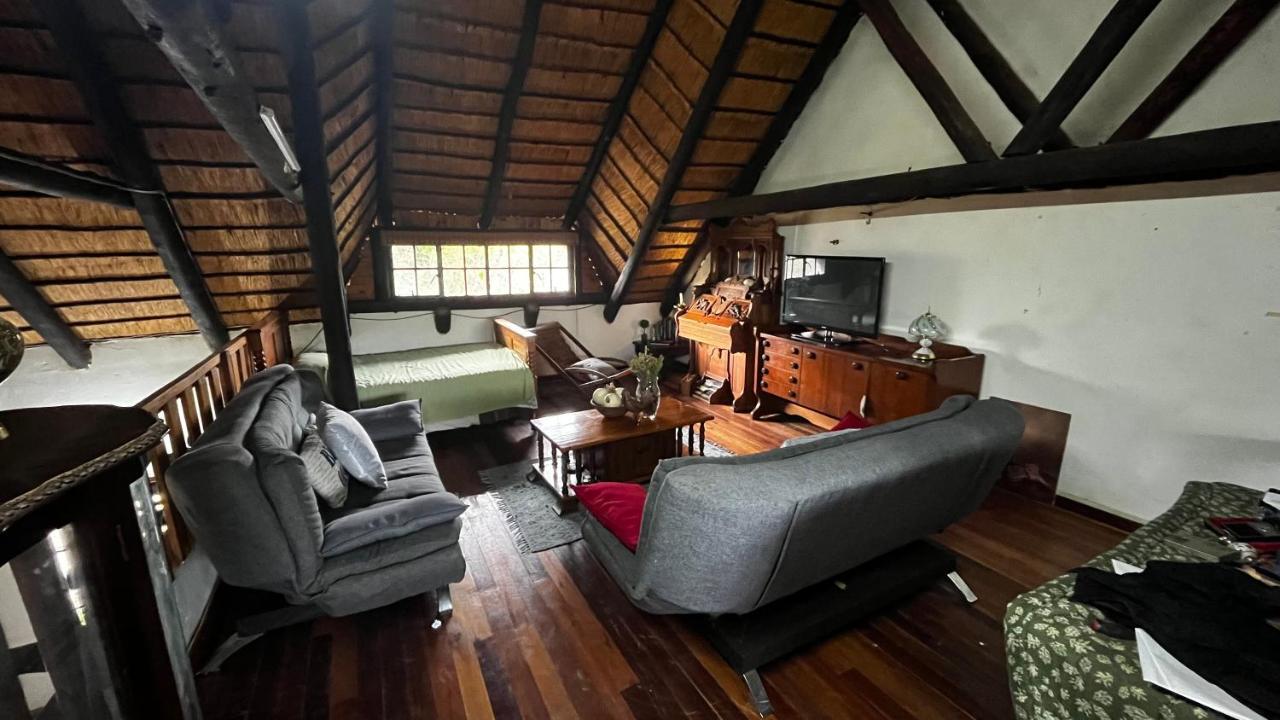 Farm Vibes Guesthouse Бритс Экстерьер фото